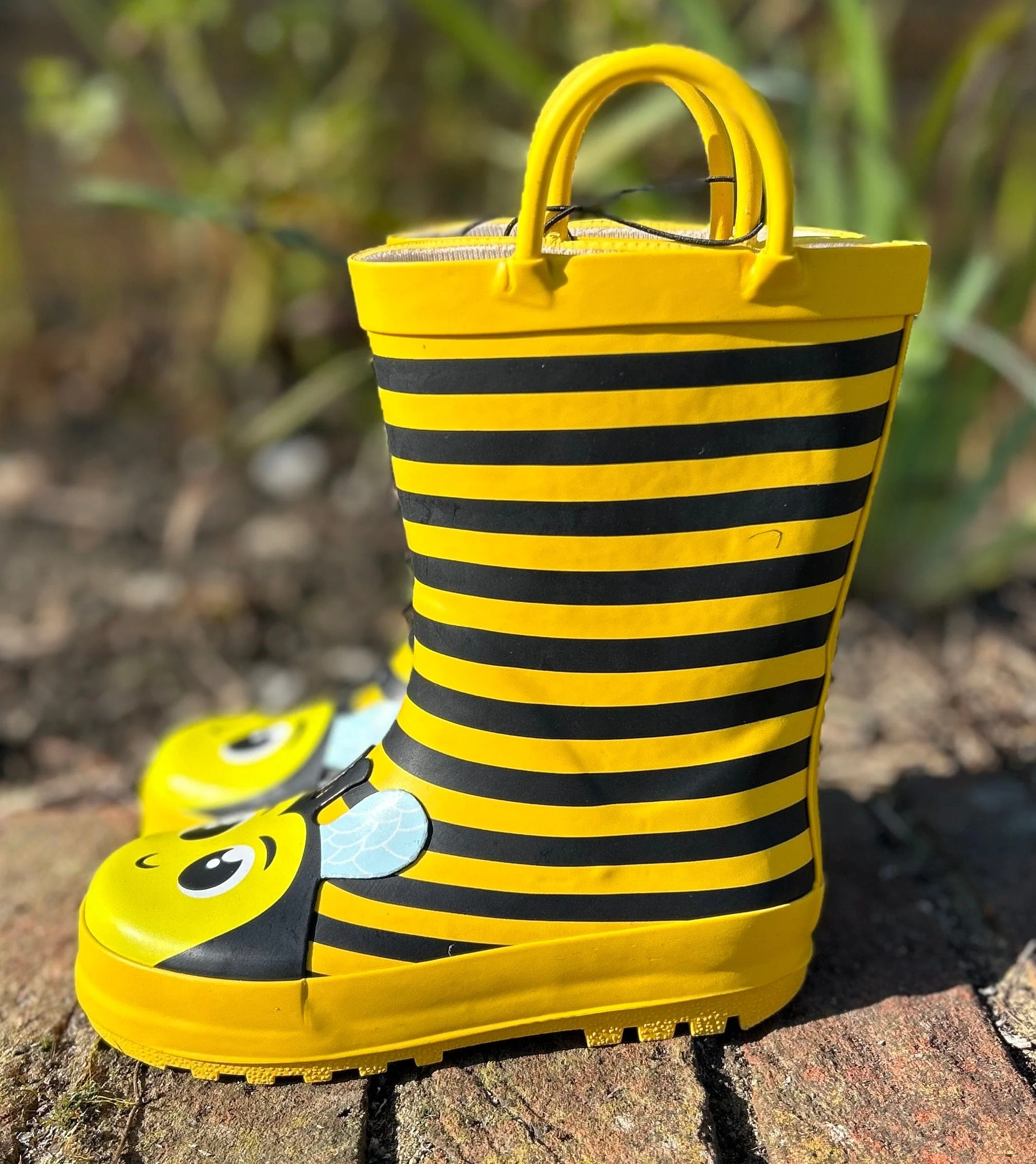 Children's Bee Character Wellies - Image 4