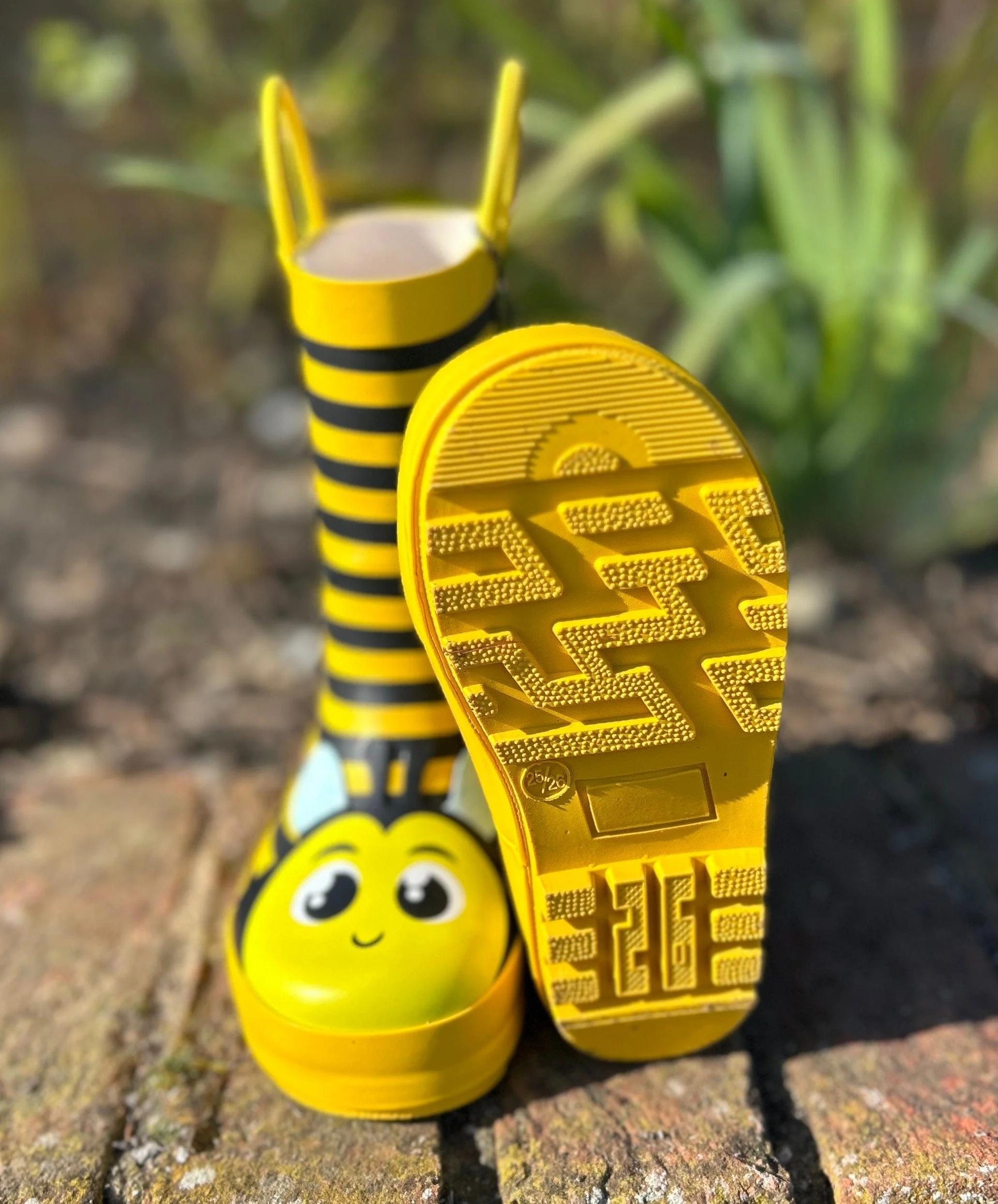 Children's Bee Character Wellies - Image 5