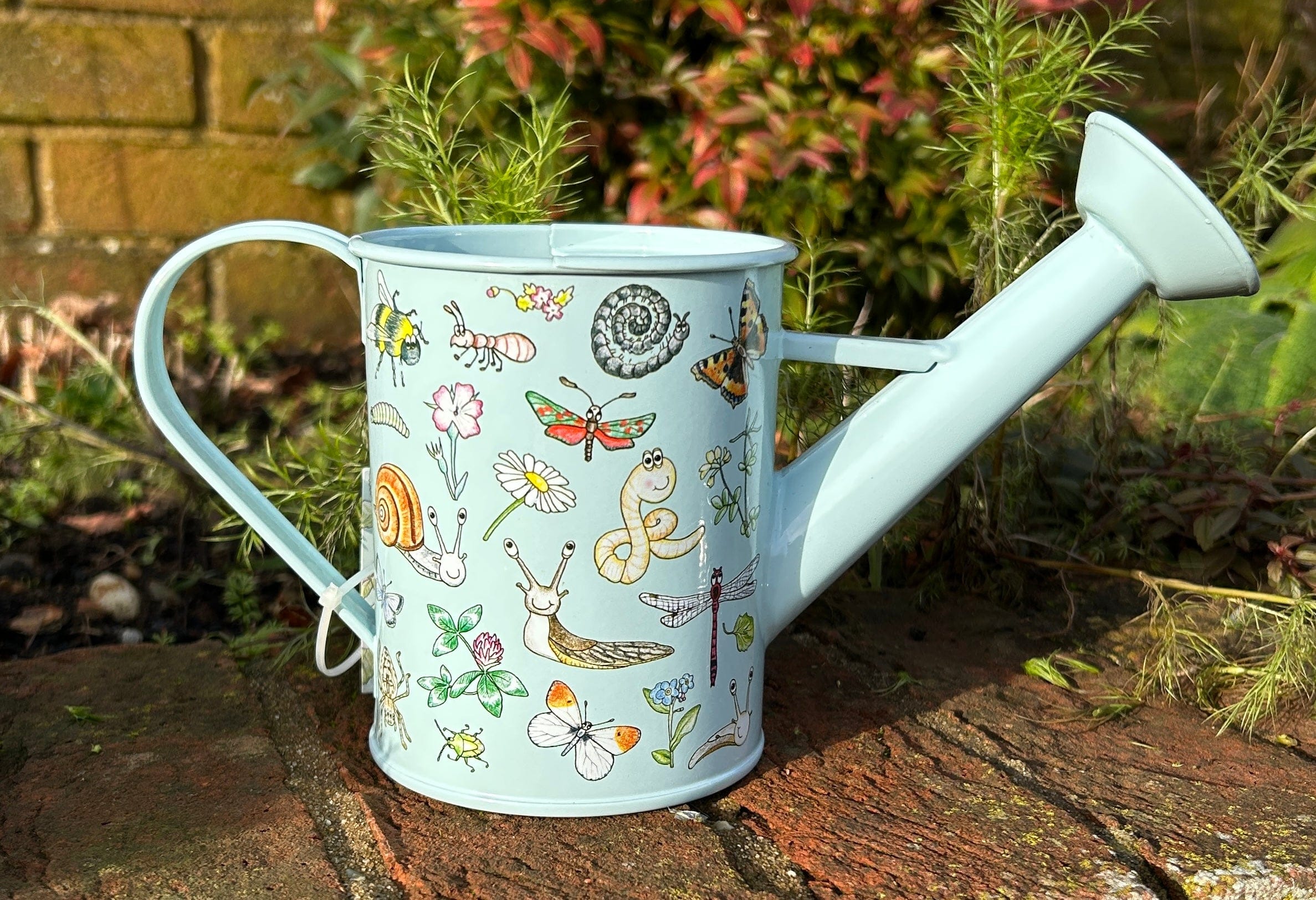 Children's Little Nature Explorers Small Metal Watering Can - Image 3