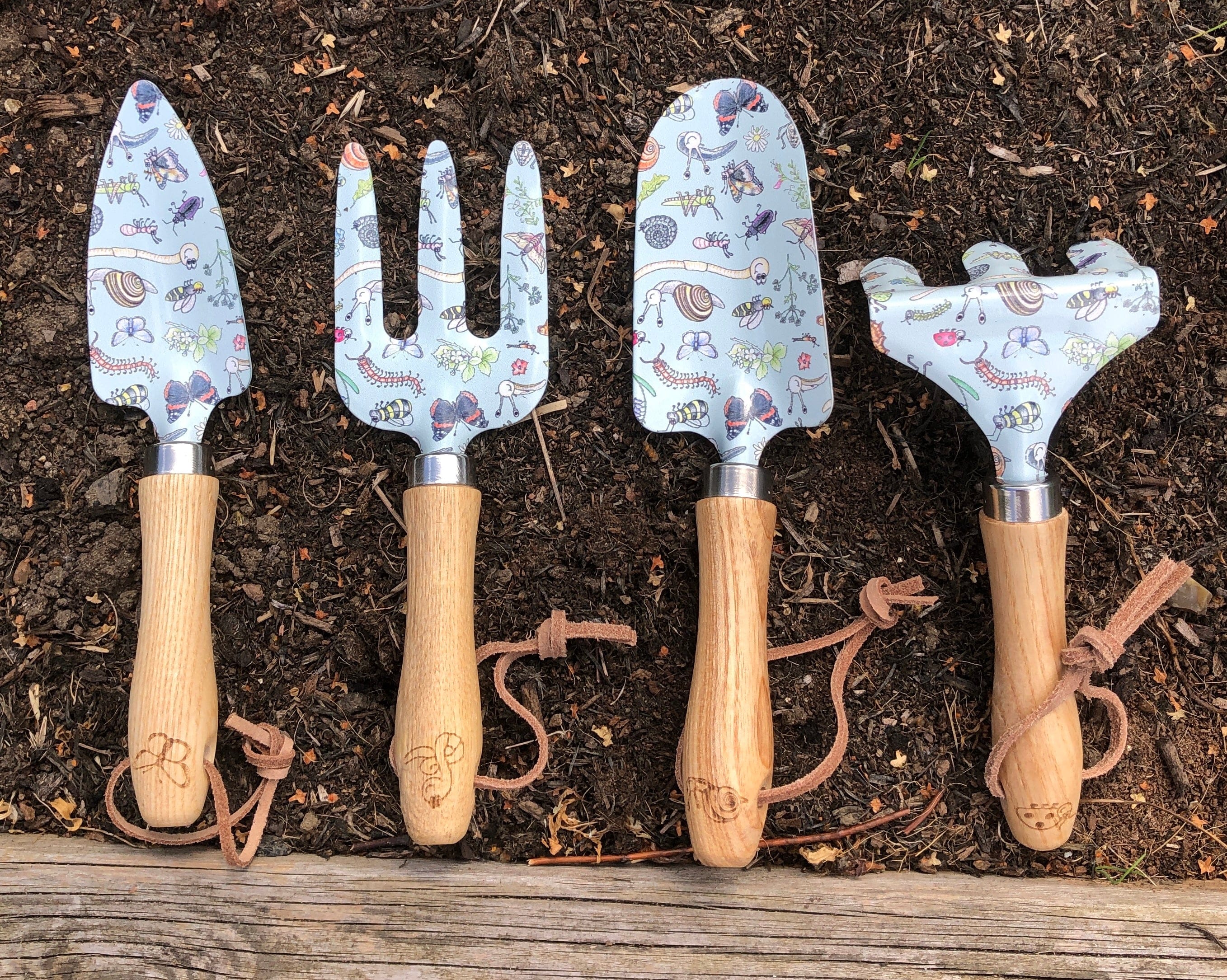 Little Nature Explorers Children's Blue Garden Tool Bag and Hand Tools Gift Set - Image 5