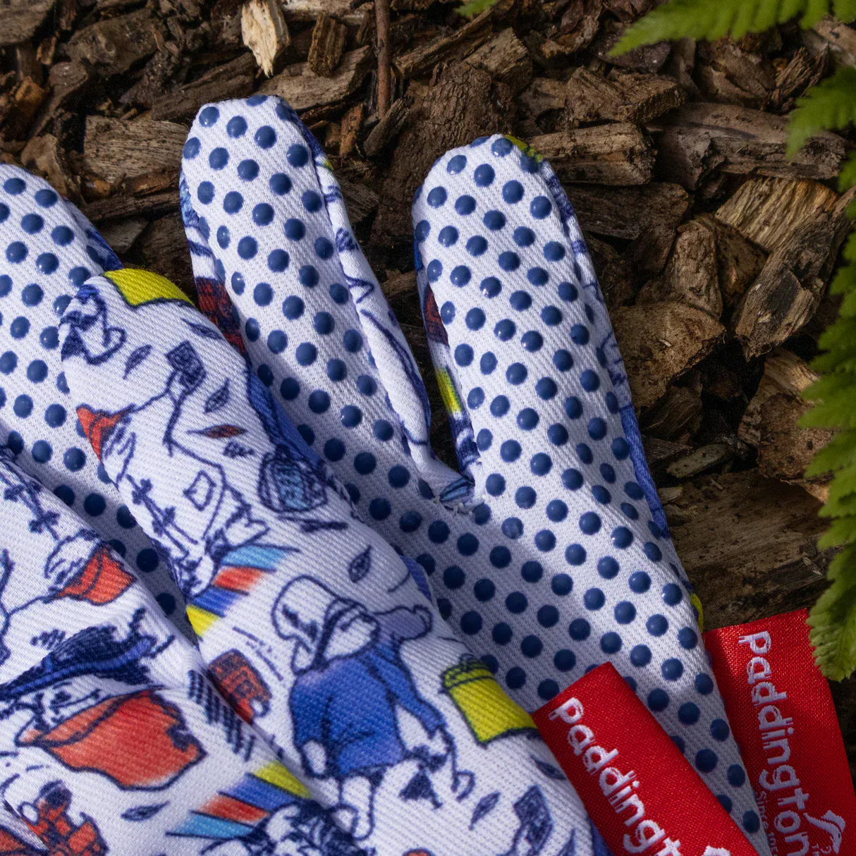 Paddington Children's Gardening Gloves - Image 3