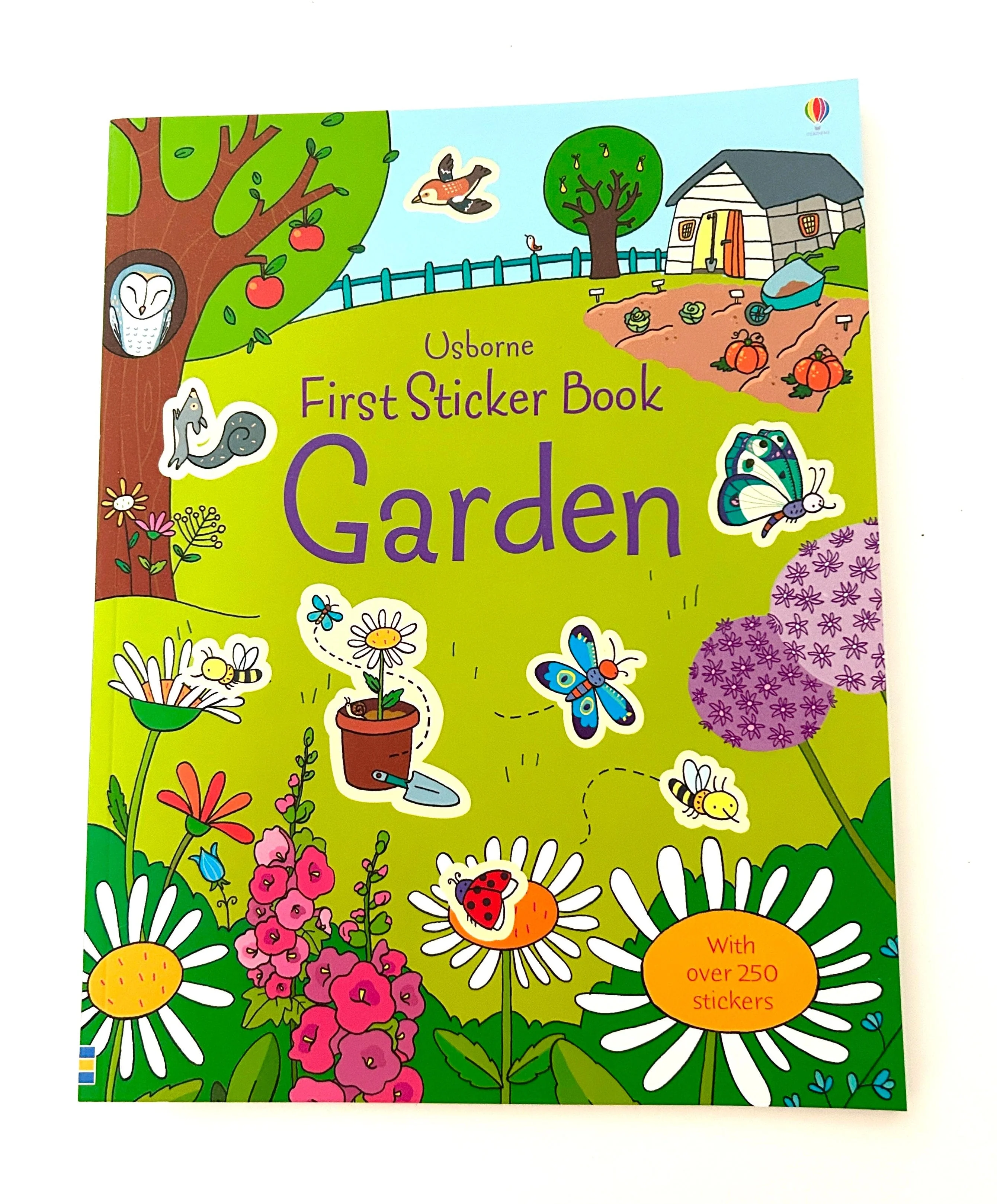 Usborne Children's First Sticker Book: Garden